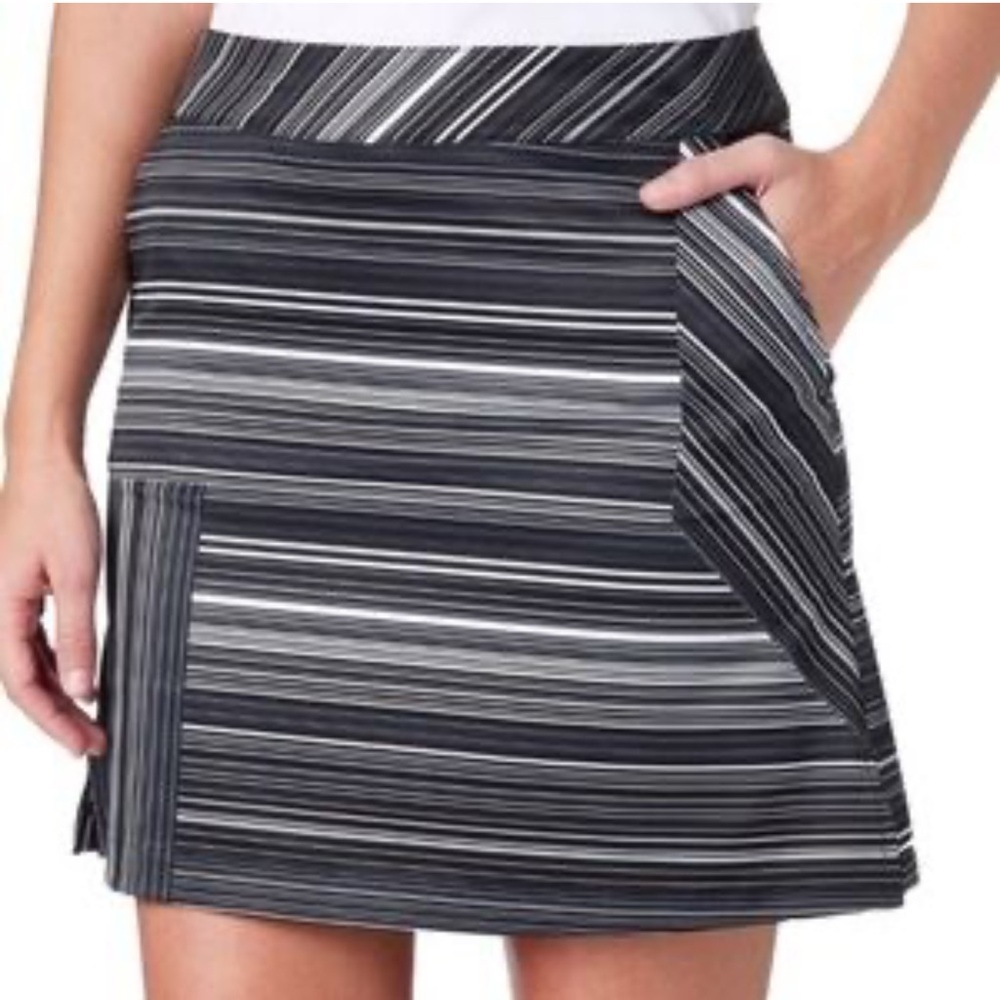 Lady Hagen Black White Striped Golf Tennis Pickleball Skort Women Size 14
